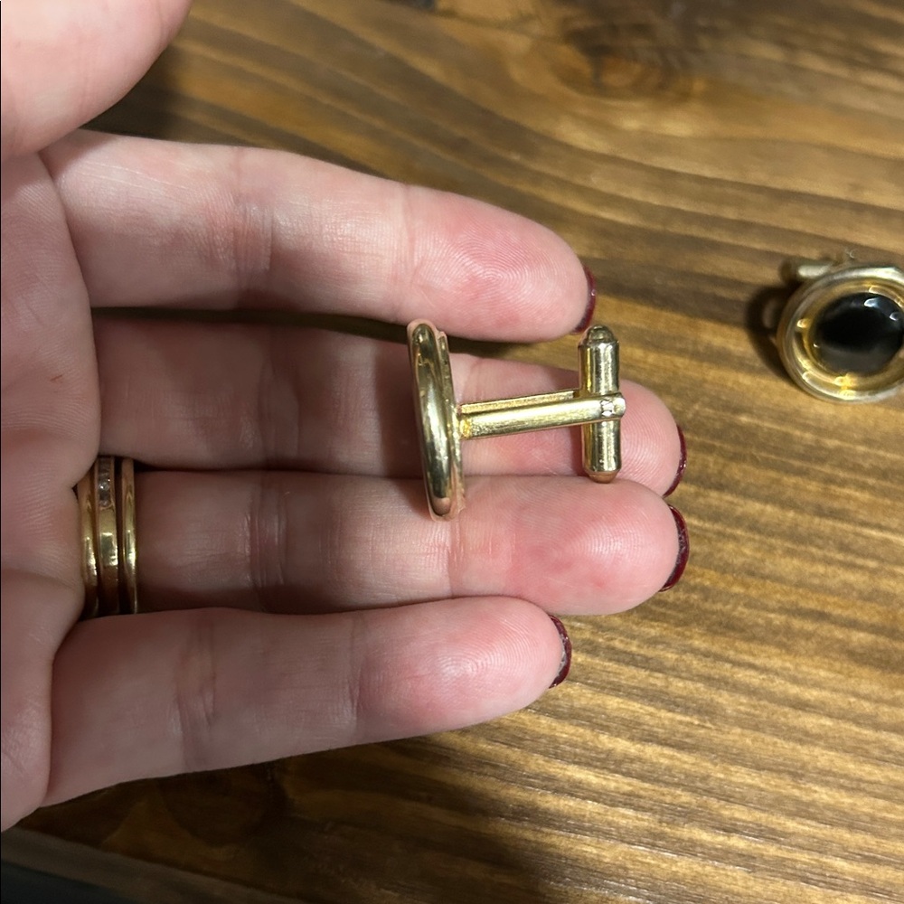 Vintage gold toned cufflinks - Picture 3 of 4